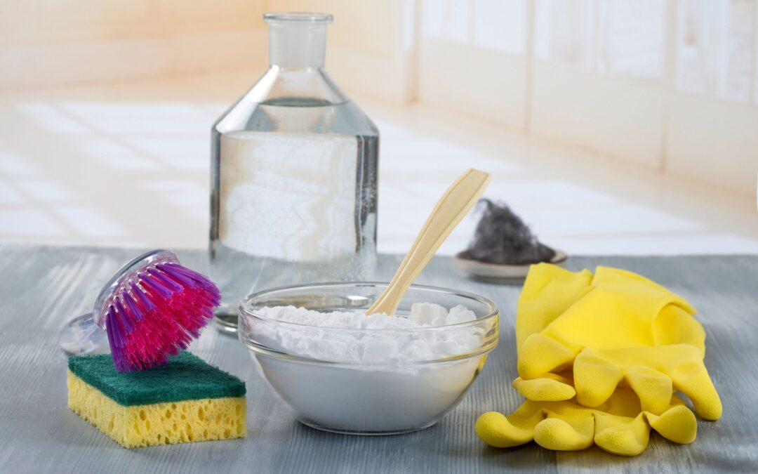 Come pulire divano in pelle: consigli pratici e metodi naturali